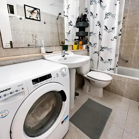 Twintorres Lasamericas 아파트 *