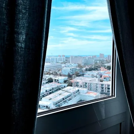 Apartment Twintorres Lasamericas *
